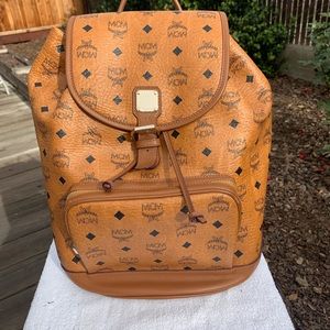 Large MCM backpack! 🎒